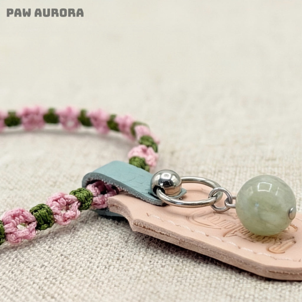 Collier pour animaux de compagnie fait main original | Cristal naturel et fil Yu tressé (émeraude)