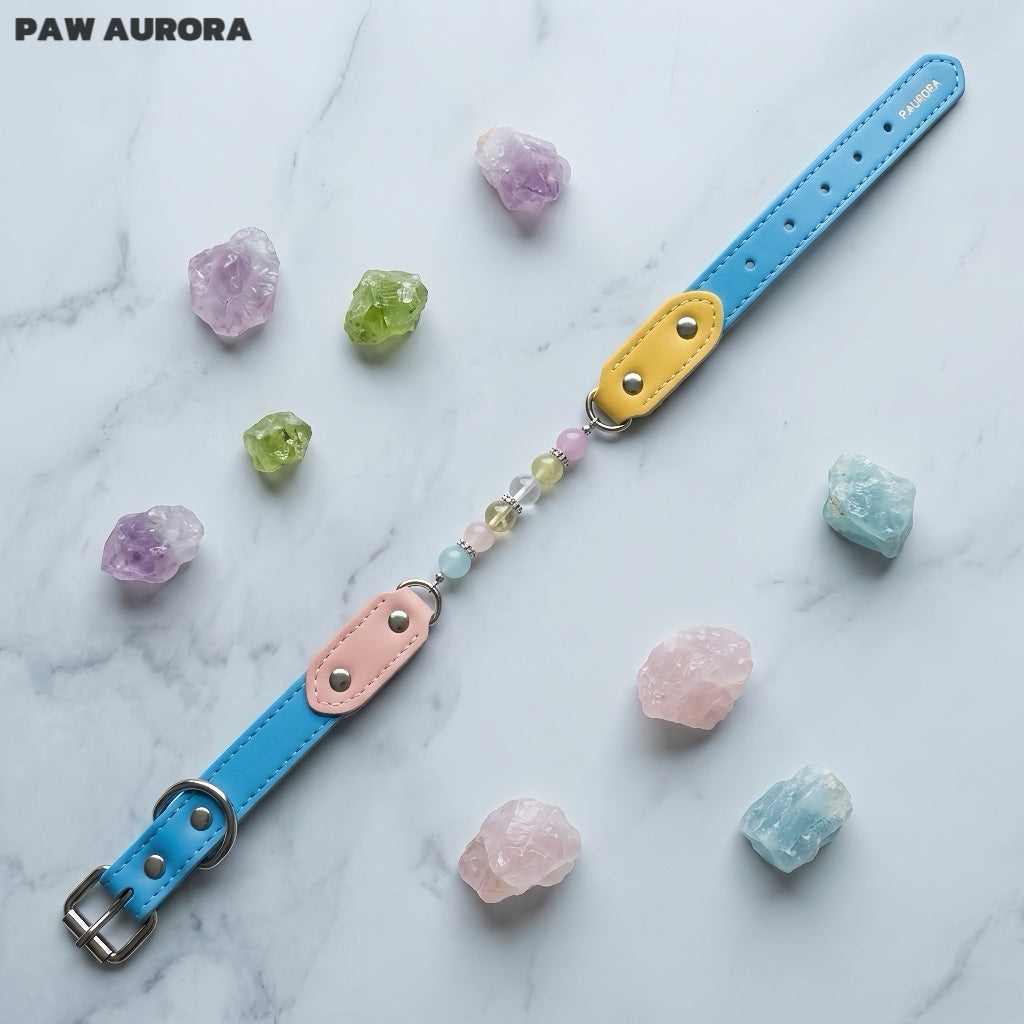 Collier original en cristal Paw Aurora "Solitude Spectrum" | Collier pour chien en cuir bleu cobalt fait main avec design à spectre complet et pierres précieuses naturelles